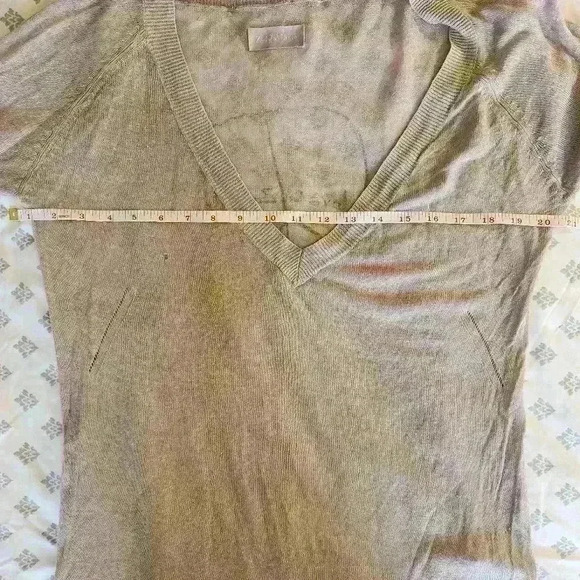 Zadig & Voltaire 100% Linen Longsleeve V Neck Shirt | Pale Pink Designer Top - Picture 5 of 7